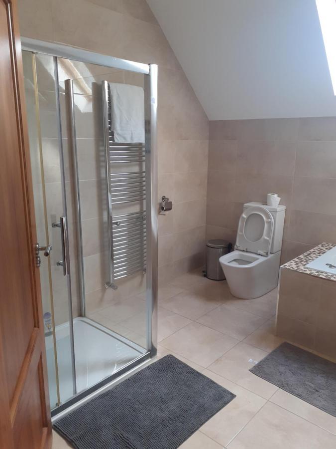 Bedroom No 3 Garden View Nobber Exterior foto