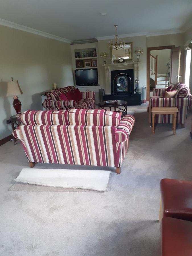 Bedroom No 3 Garden View Nobber Exterior foto